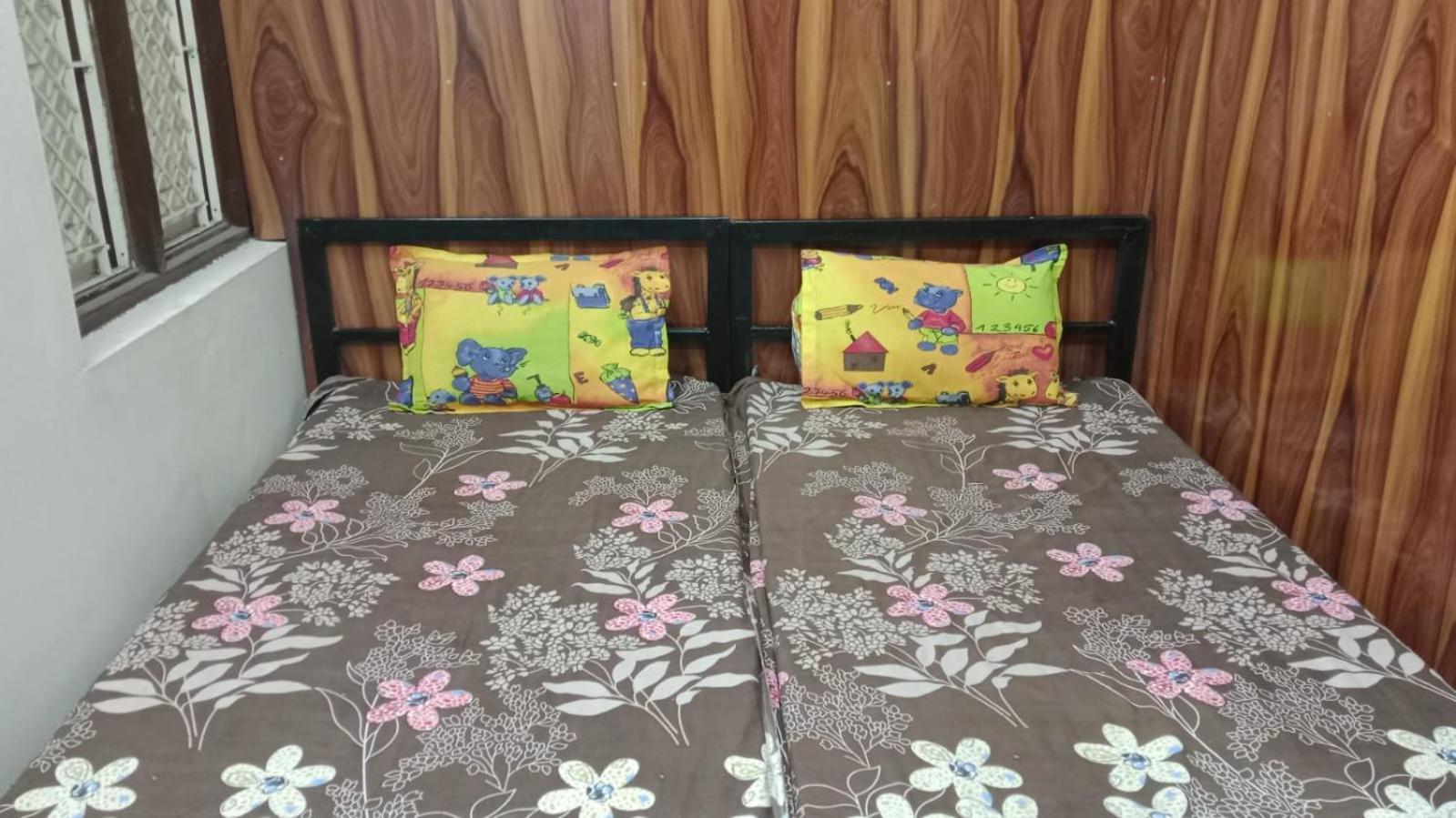 Shivanjali Bhakt Niwas Ujaim Exterior foto
